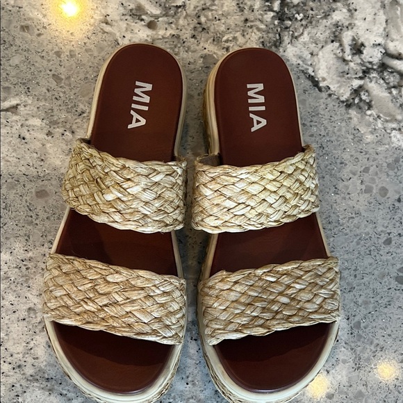 MIA Women's Natural Woven Espadrille Sandals Size 7 - Picture 3 of 6